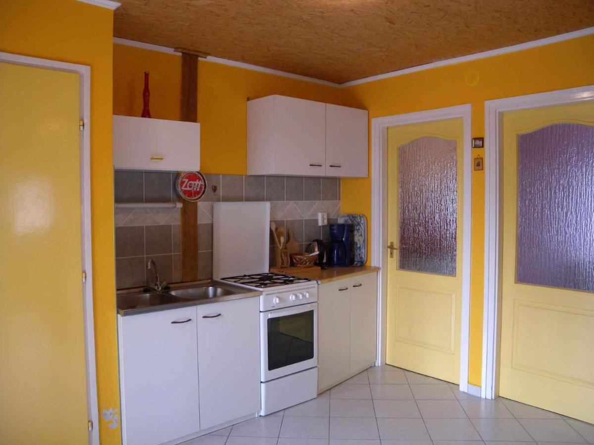House And Apartment Balatonmariafuerdo 19319 Józseftelep Kültér fotó
